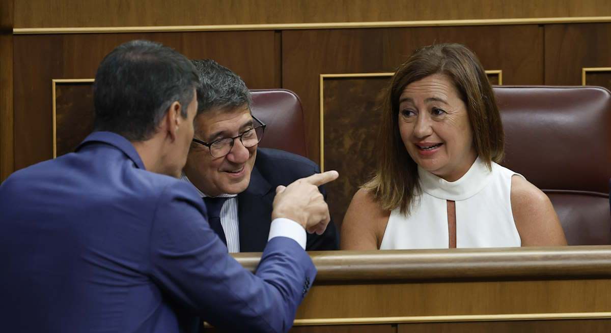 armengol-sanchez-lopez-mesa-congreso-efe.jpg
