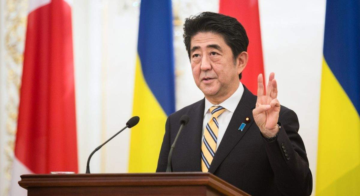 Abenomics-abe-dreamstime.jpg
