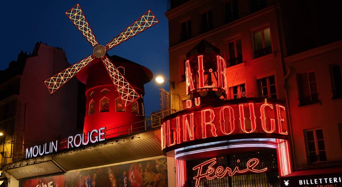 1200-655-moulin-rouge-exterior-arbnb.jpg