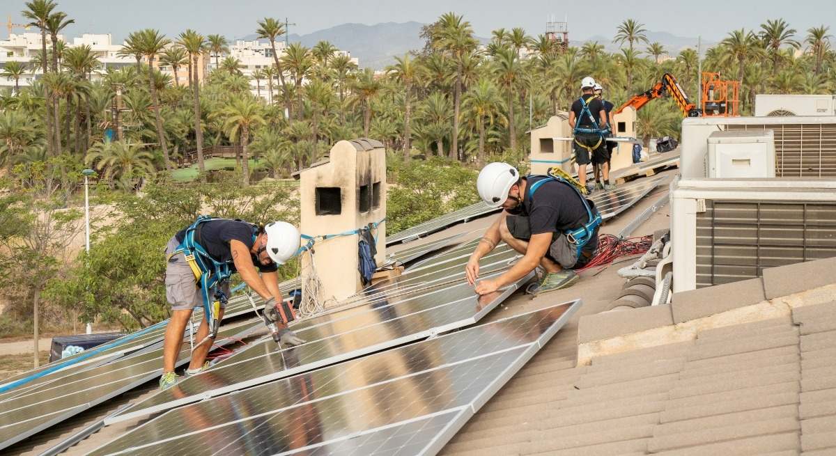 Las personas y la tecnología son el motor para acelerar una transición energética justa y sostenible