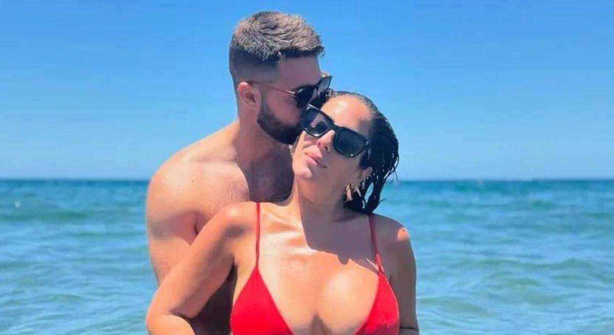 La 'gender reveal' de Anabel Pantoja para desvelar el sexo de su bebé: