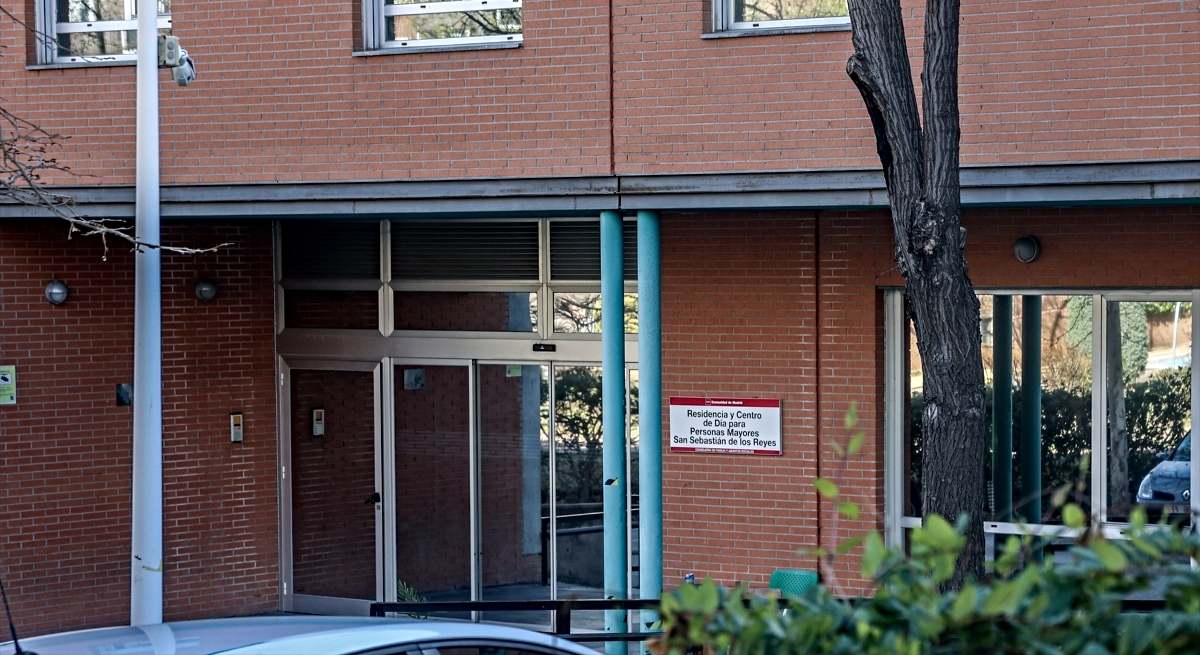 Residencia de San Sebastián de los Reyes, donde la Policía detuvo en marzo a un cuidador de 42 años por agredir sexualmente a una anciana de 100 años y a otra de 90 / EP