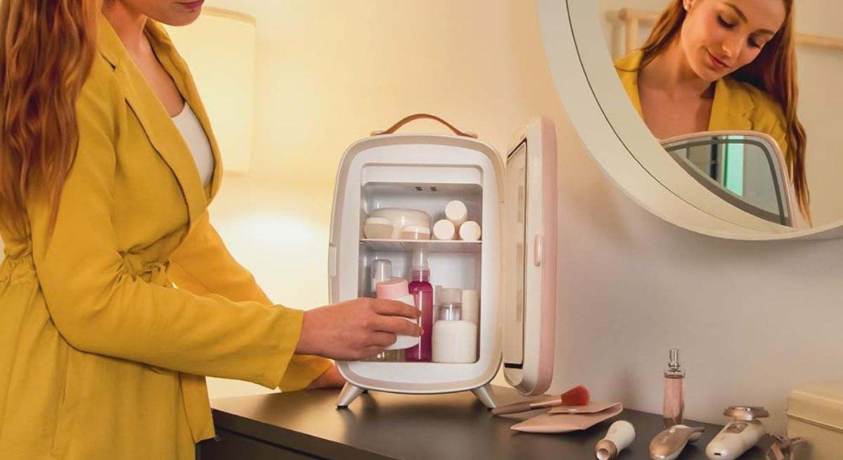 La mejor mini nevera para cosmeticos de cecotec con descuento