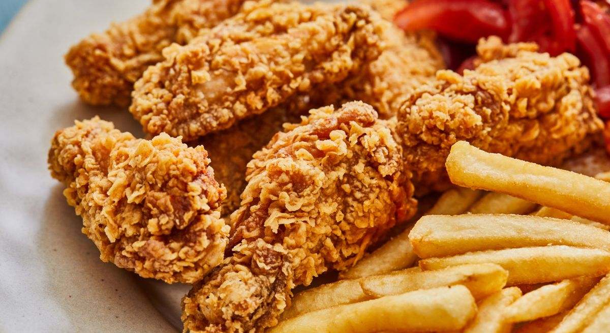 Comida callejera de pollo frito