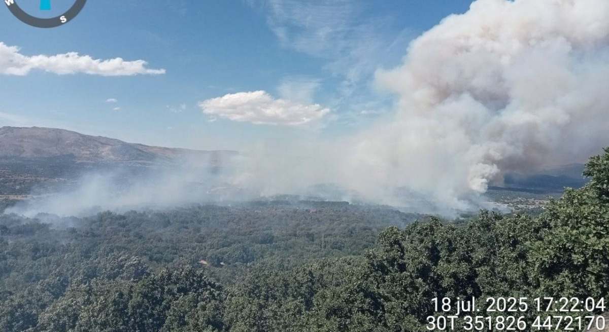 Incendio en Navaluenga