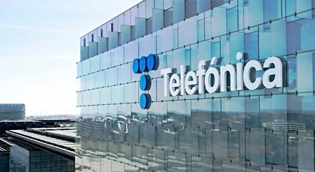 telefonicaOKk.jpg
