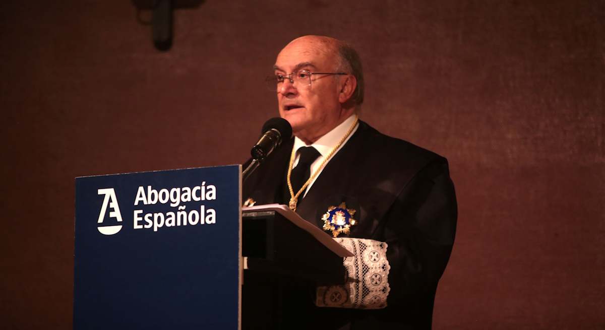 Carlos_Carnicer_Elisa_Senra.jpg
