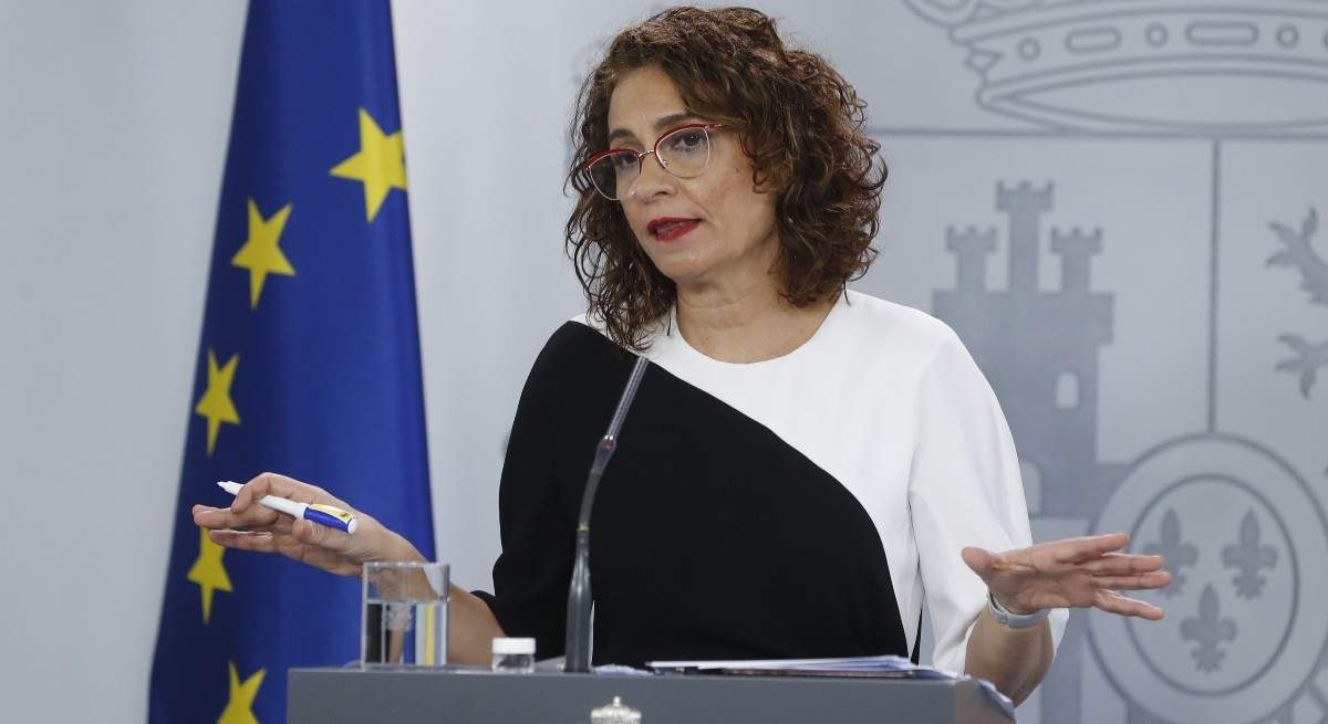 Ministra-hacienda.jpg