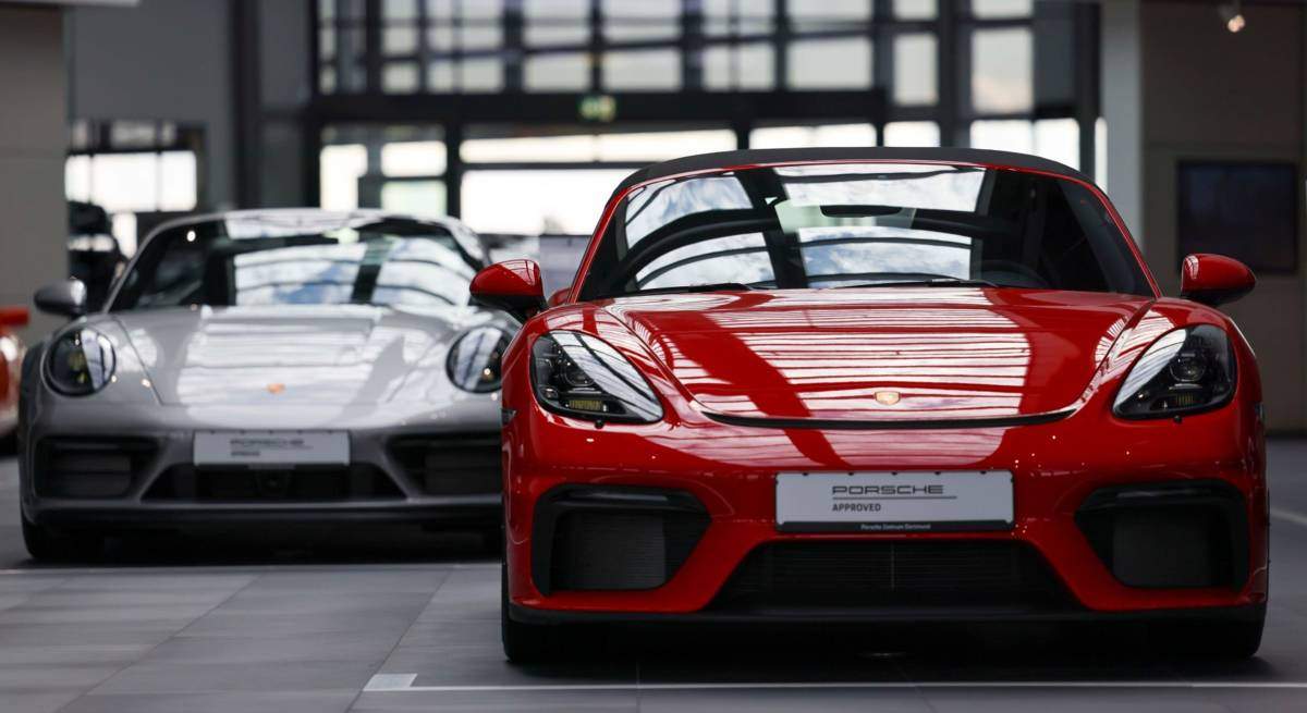 porsche-bloomberg.jpg