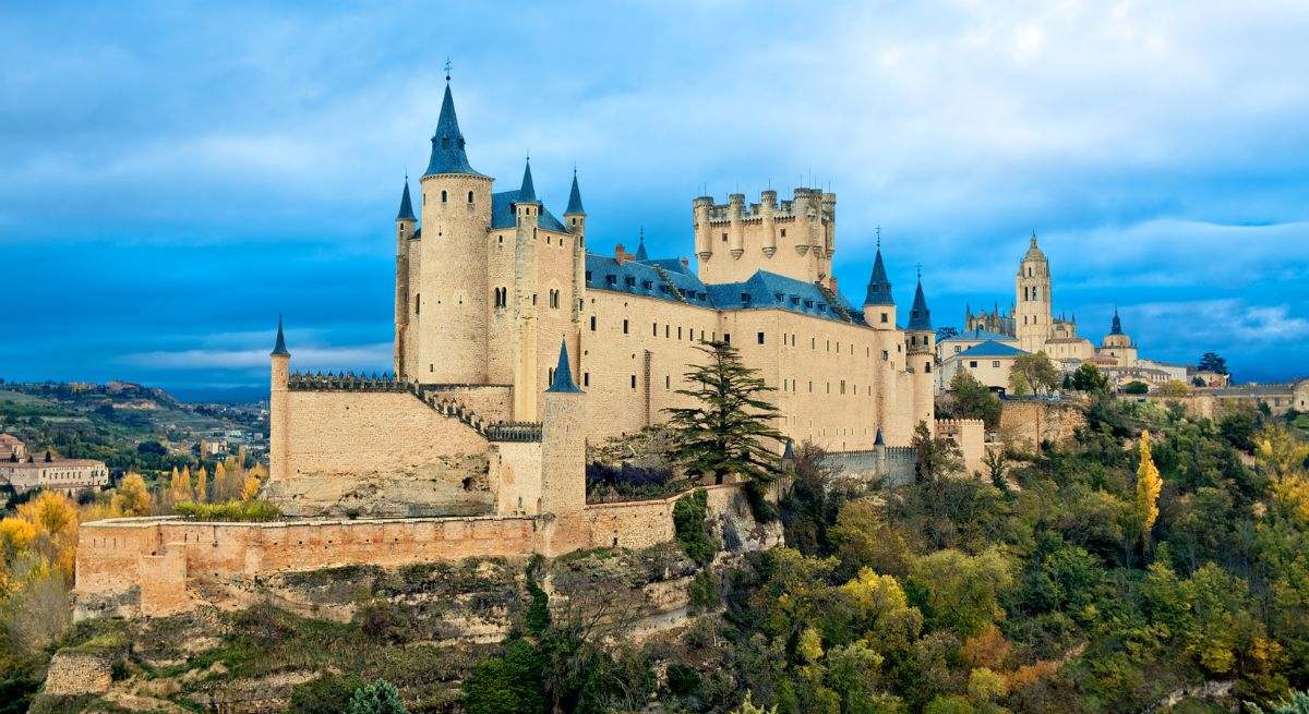 El castillo medieval más bonito del mundo es Patrimonio de la Humanidad de la Unesco y este inspiró el famoso logo de Disney