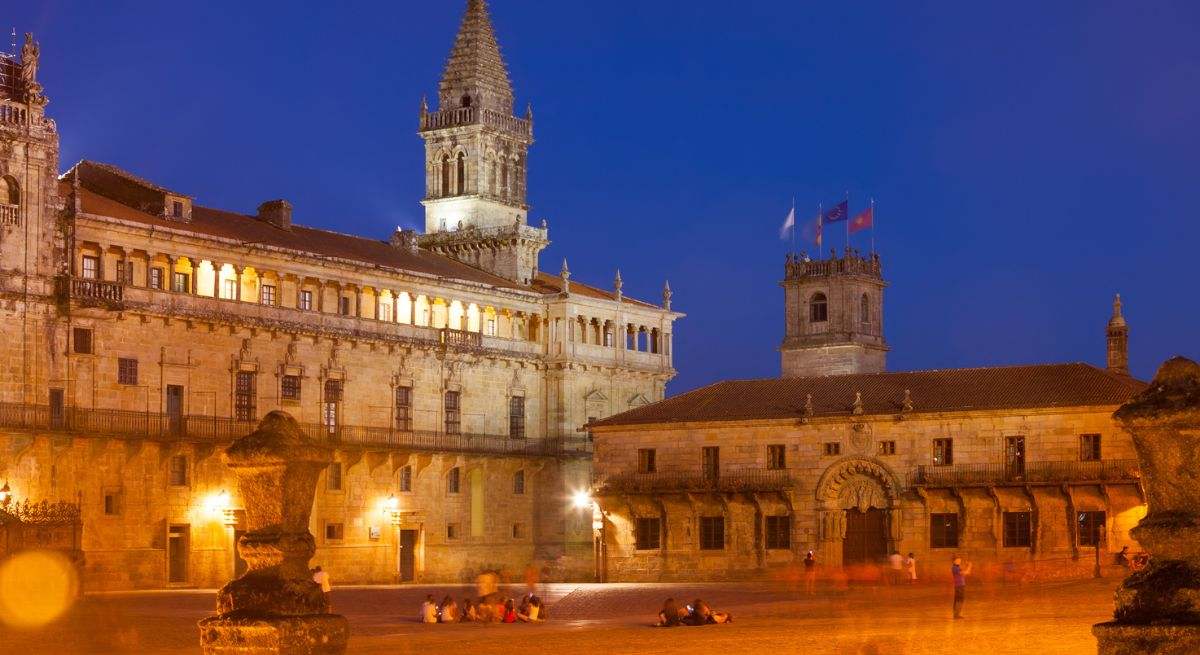 plaza-del-obradoiro-dreamstime.jpg