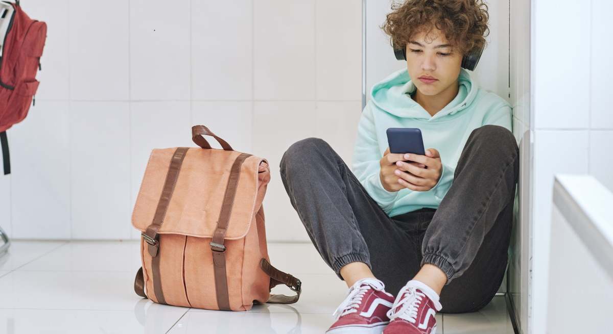 alternativas-smartphone-nino-istock.jpg