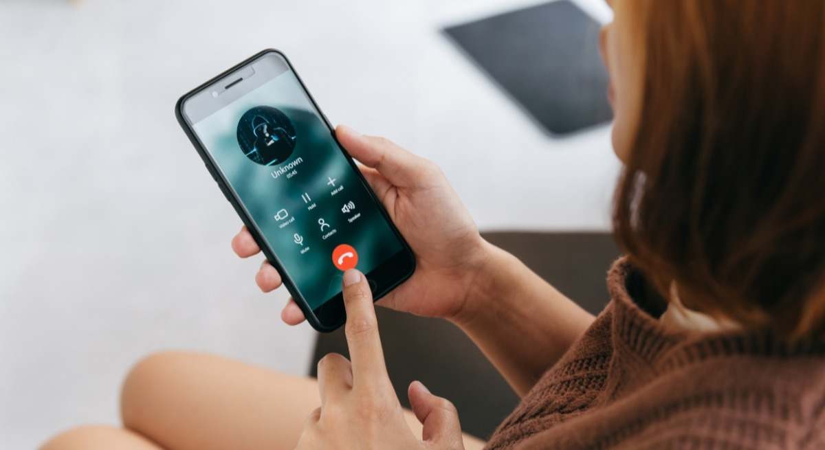 Cómo identificar una llamada telefónica de una IA.