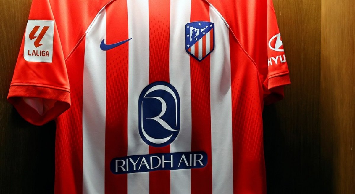 camiseta-atletico-madrid-2024-riyadh-air.jpg