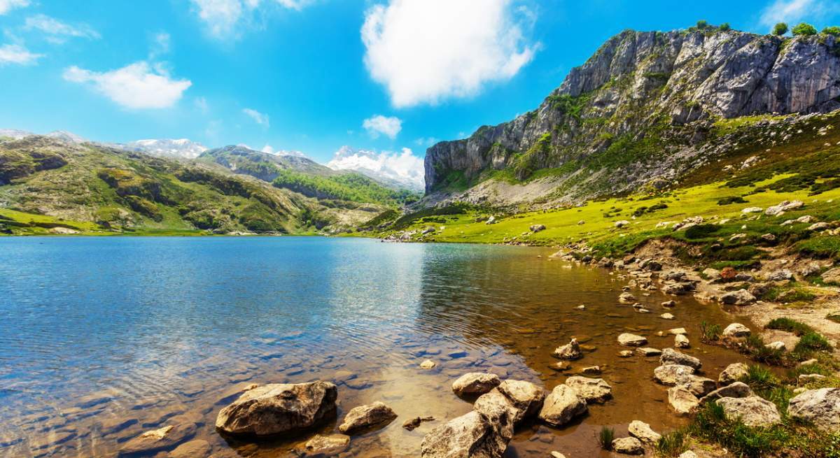lagos-covadonga-apertura.jpg
