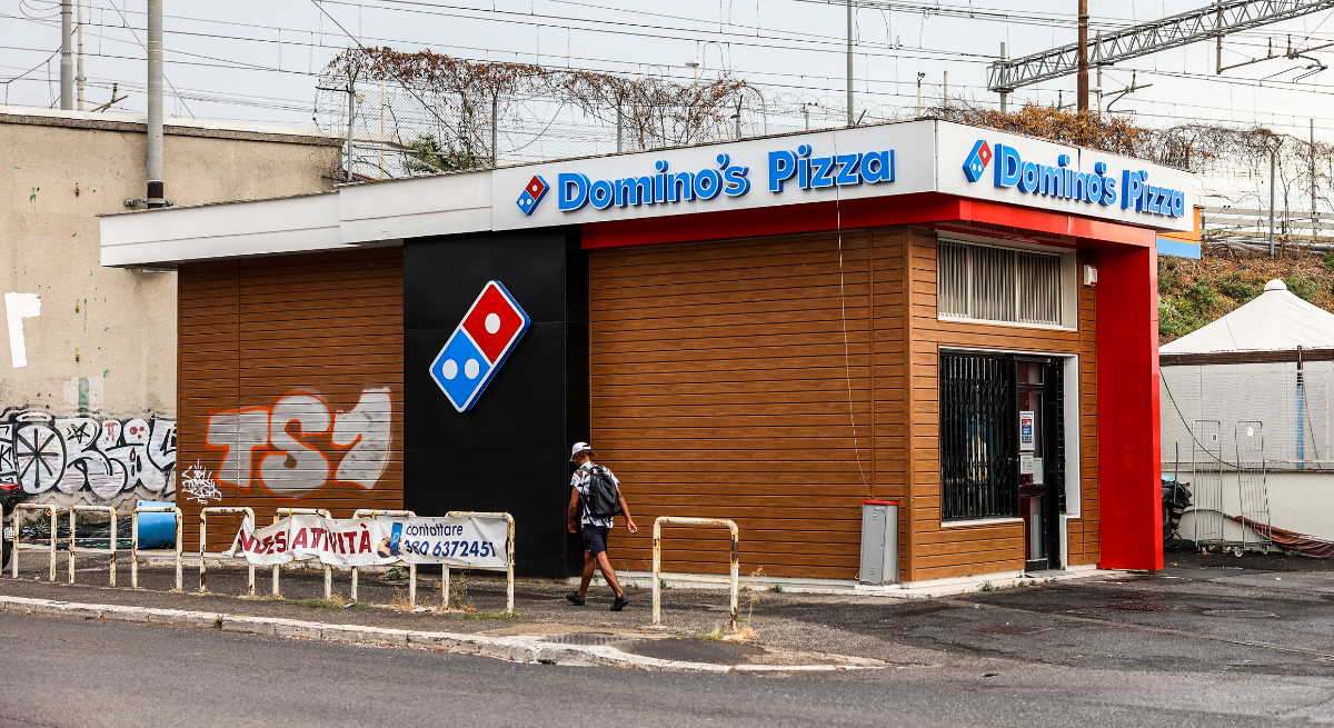 dominos-pizza-cerrado-italia-1200.jpg
