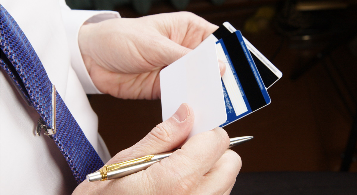 tarjetas-de-credito-dreamstime.jpg