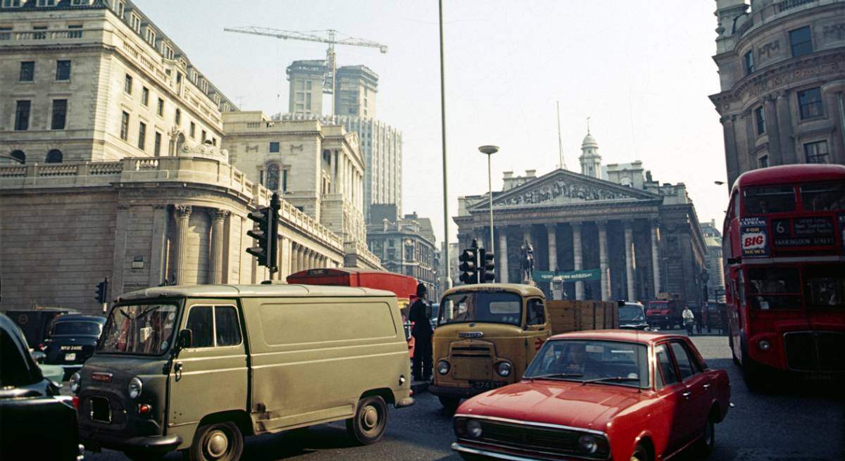 banco-inglaterra-londres-setenta-istock.jpg