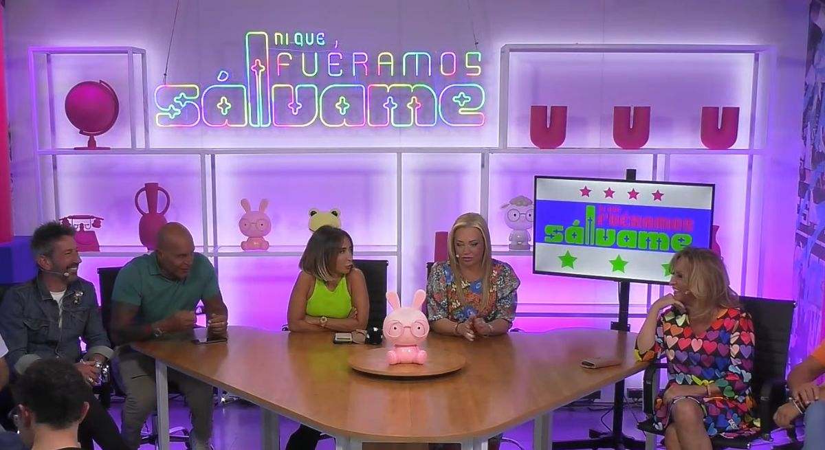 Programa 'Ni que fuéramos Sálvame'. / YouTube - Canal Quickie