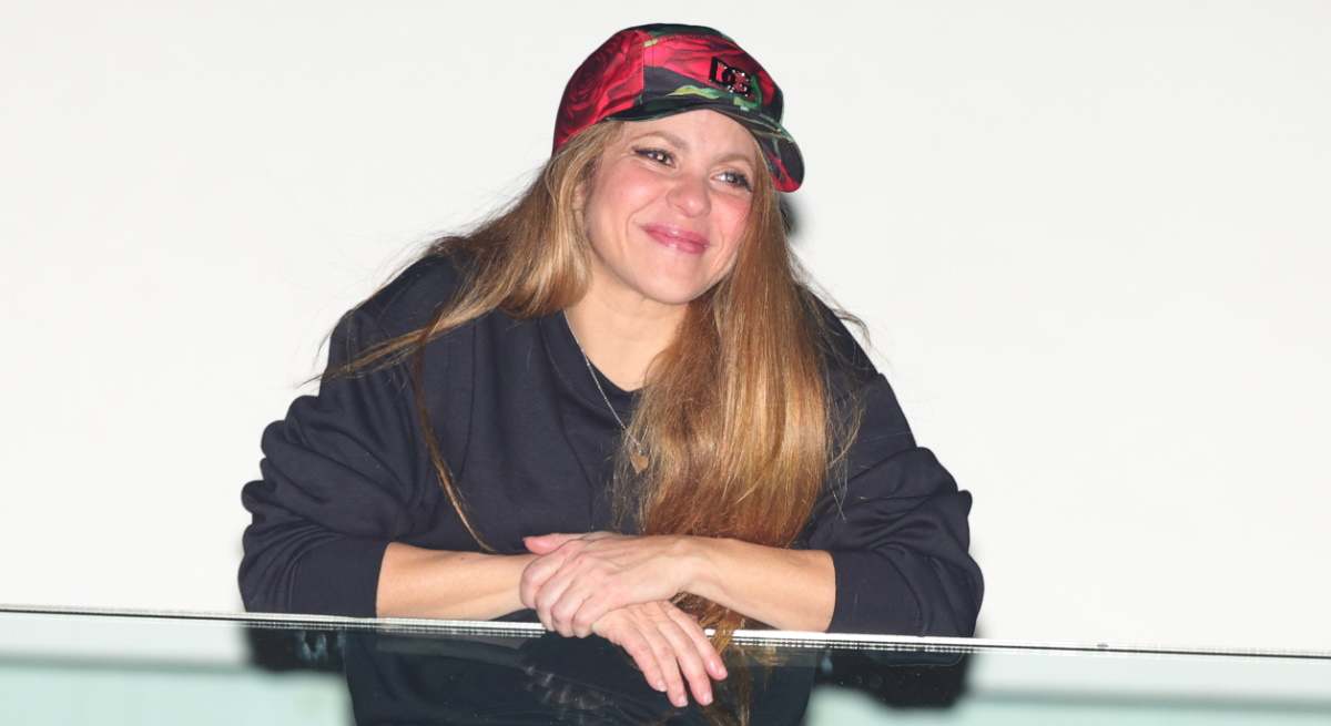 shakira-padres-1200.jpg