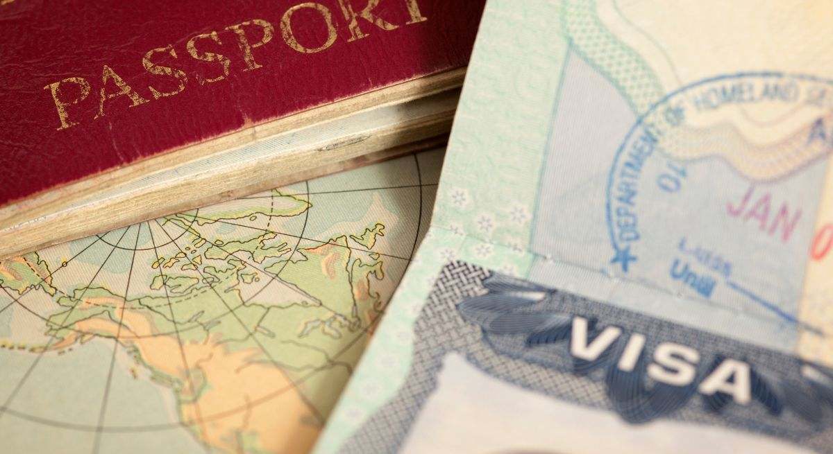 Pasaporte y visado. / Foto: iSTock