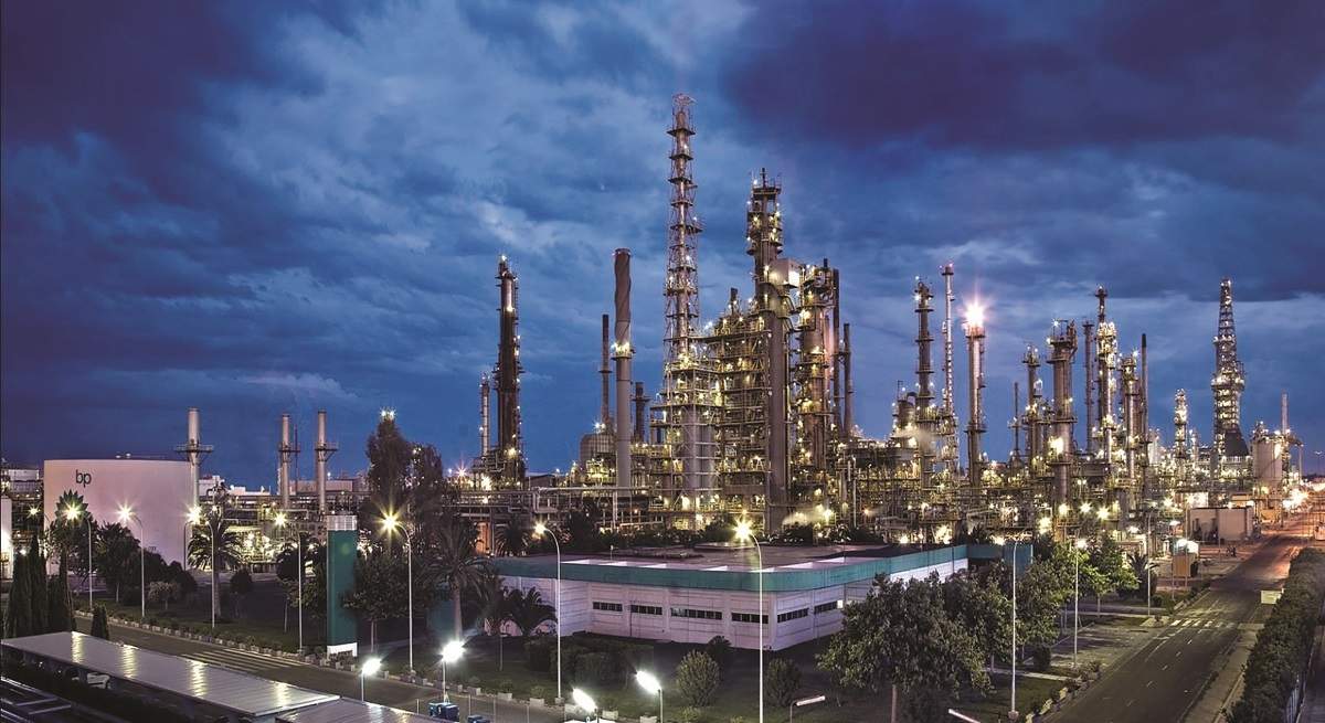 Refineria-002.jpg