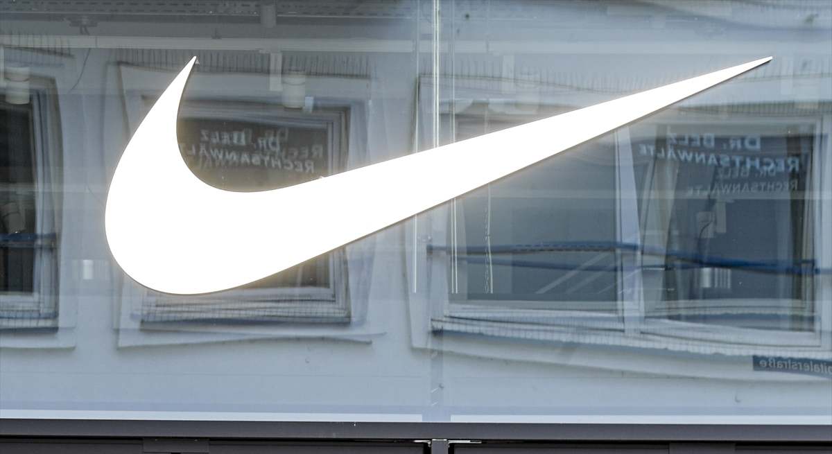 El logo de NIke en un escaparate / EP