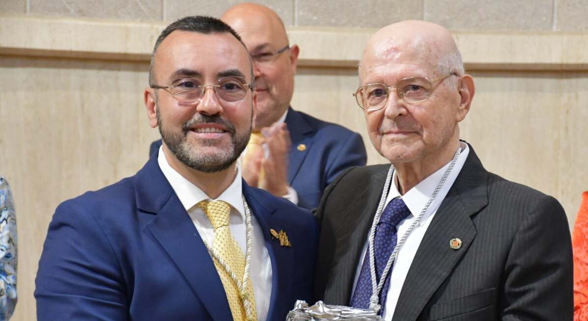 El alcalde de Vila-real, José Cenlloch, en un acto con José Gómez Mata.