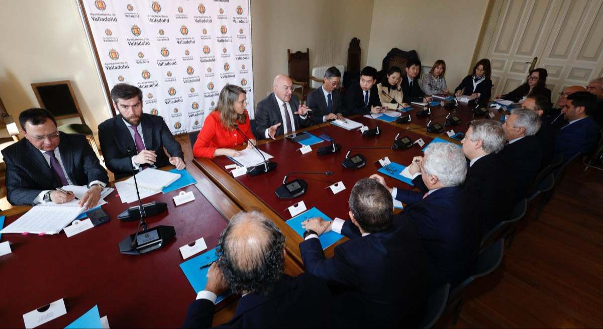 Encuentro empresarios de Valladolid con Embajada China