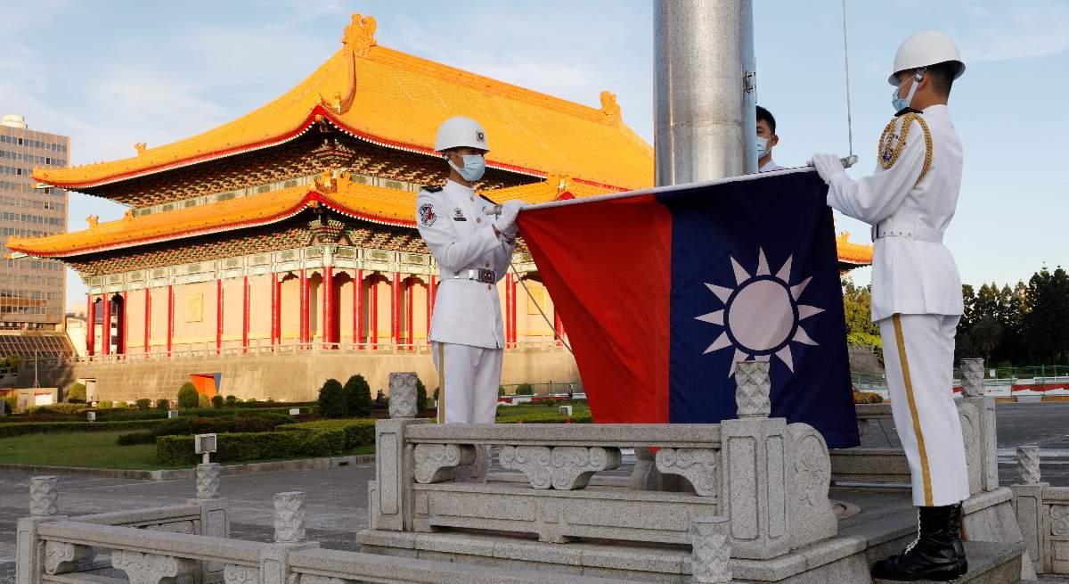 Taiwan-bandera-reuters.jpg