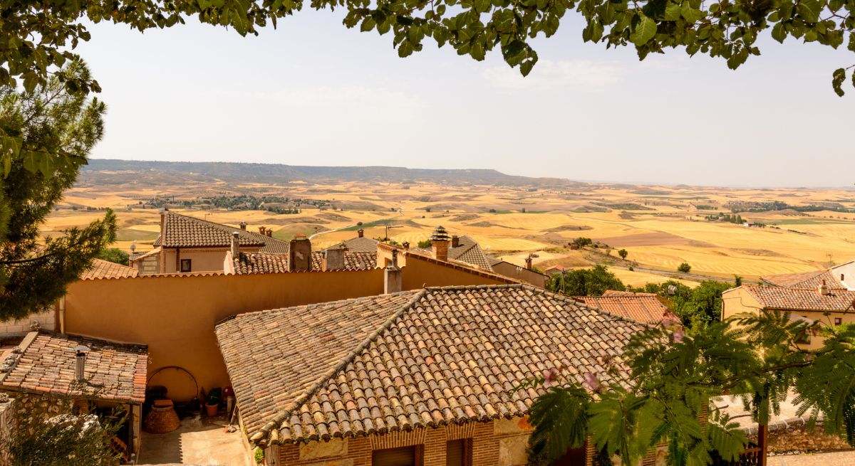 El pueblo medieval perfecto para una escapada de fin de semana cerca de Madrid: con bodegas subterráneas que se pueden visitar