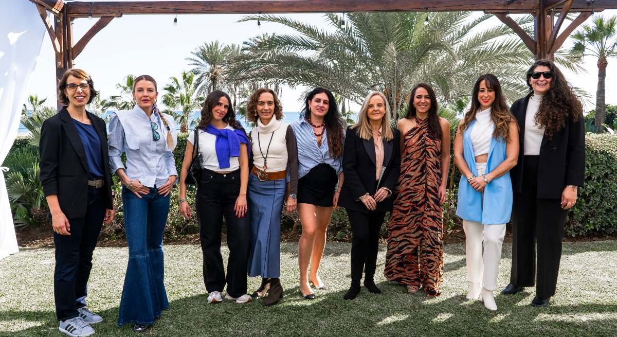 Algunas de las participantes en el evento en Puente Romano.
