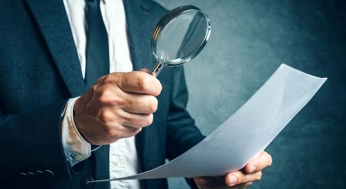 Inspeccion_documentos_Istock.jpg