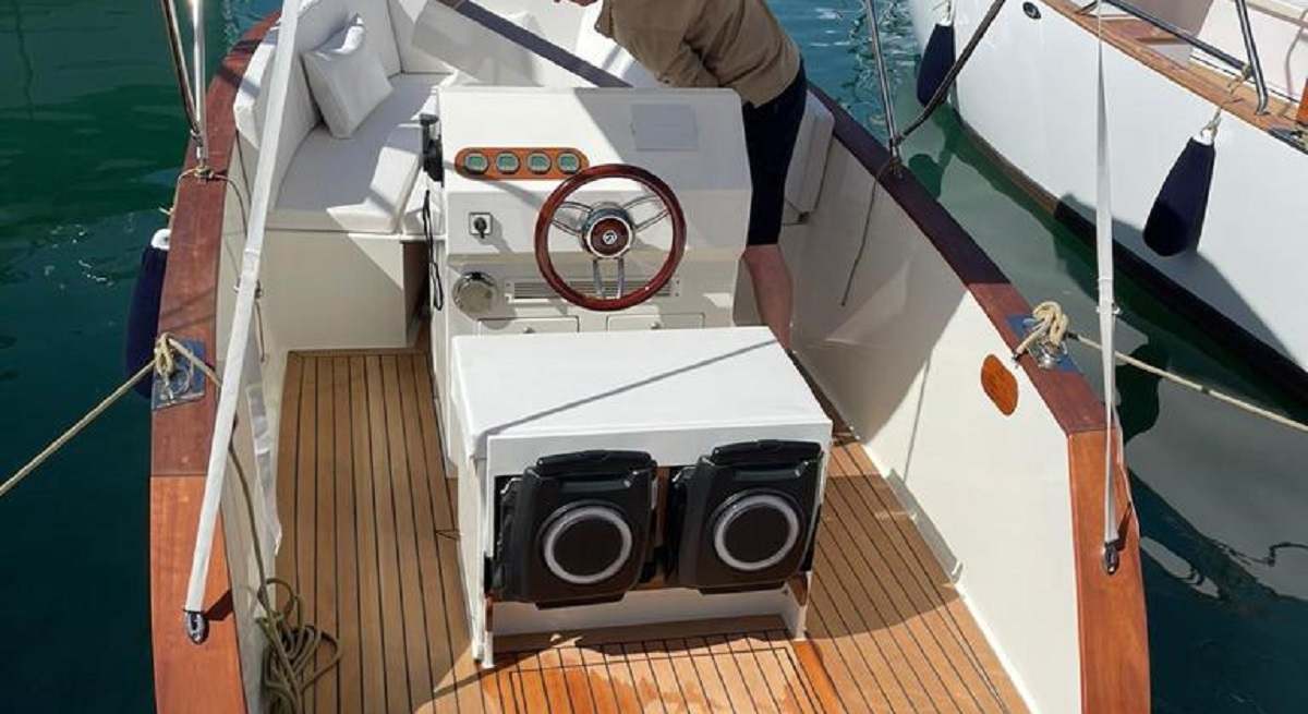 Barca-prueba-piloto-baterias-Silence.jpg