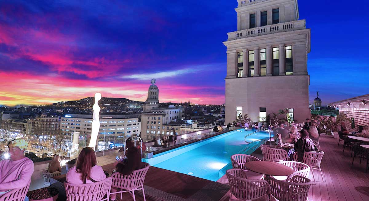skybar_foto1jpescobarW.jpg