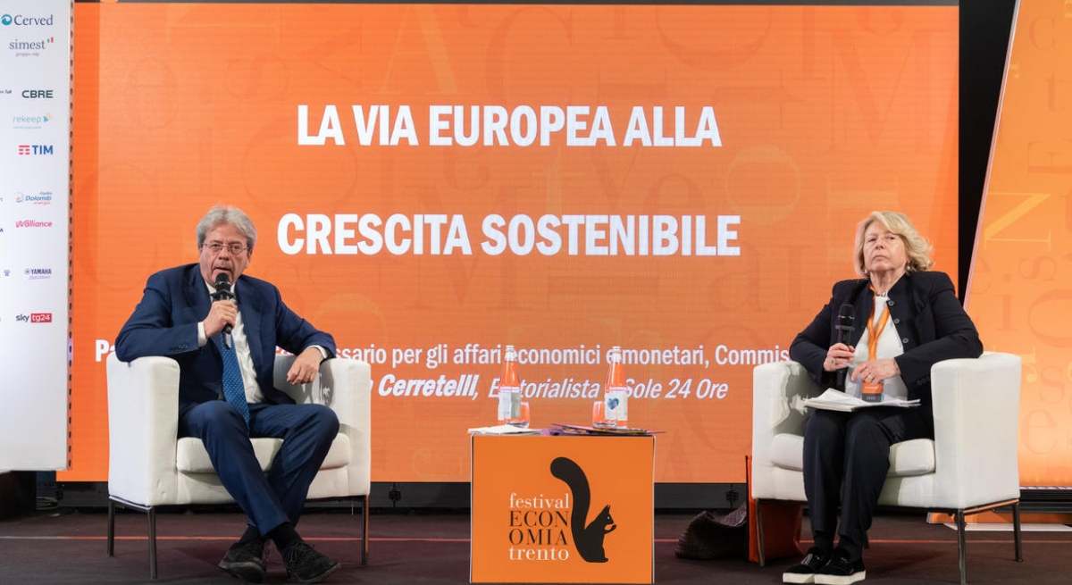 FESTIVAL-DELL-ECONOMIA-Nella-foto-Paolo-GENTILONI-Adriana-CERRETELLI_imagefullwide-1.jpg