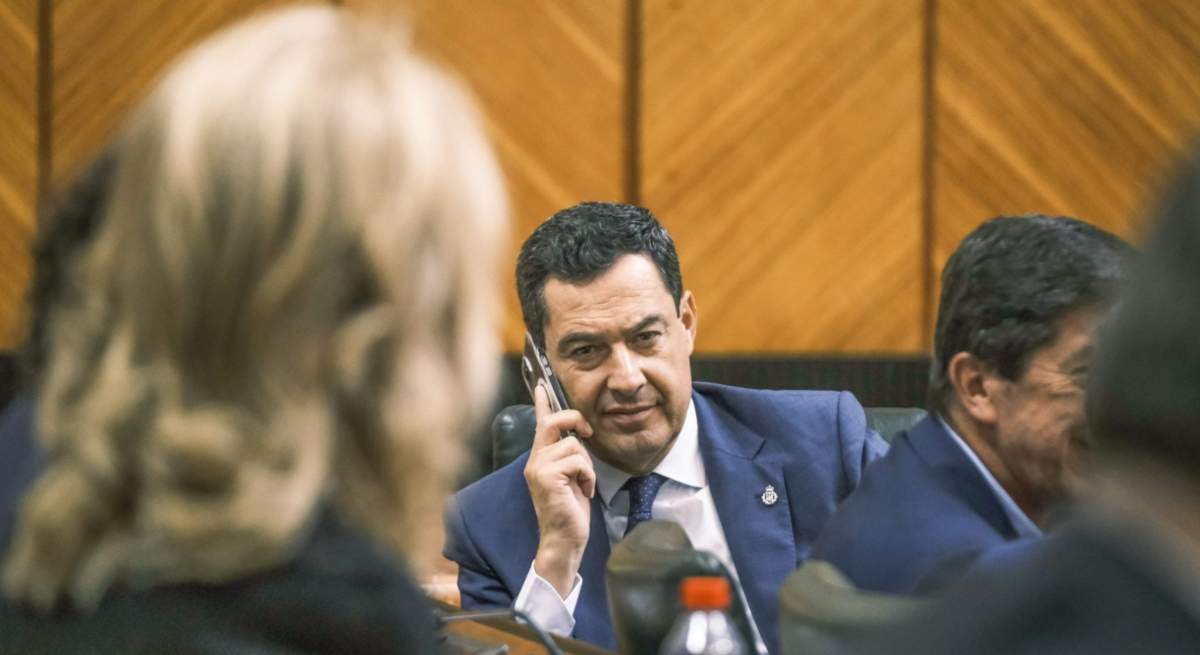 juanmatelefono.jpg