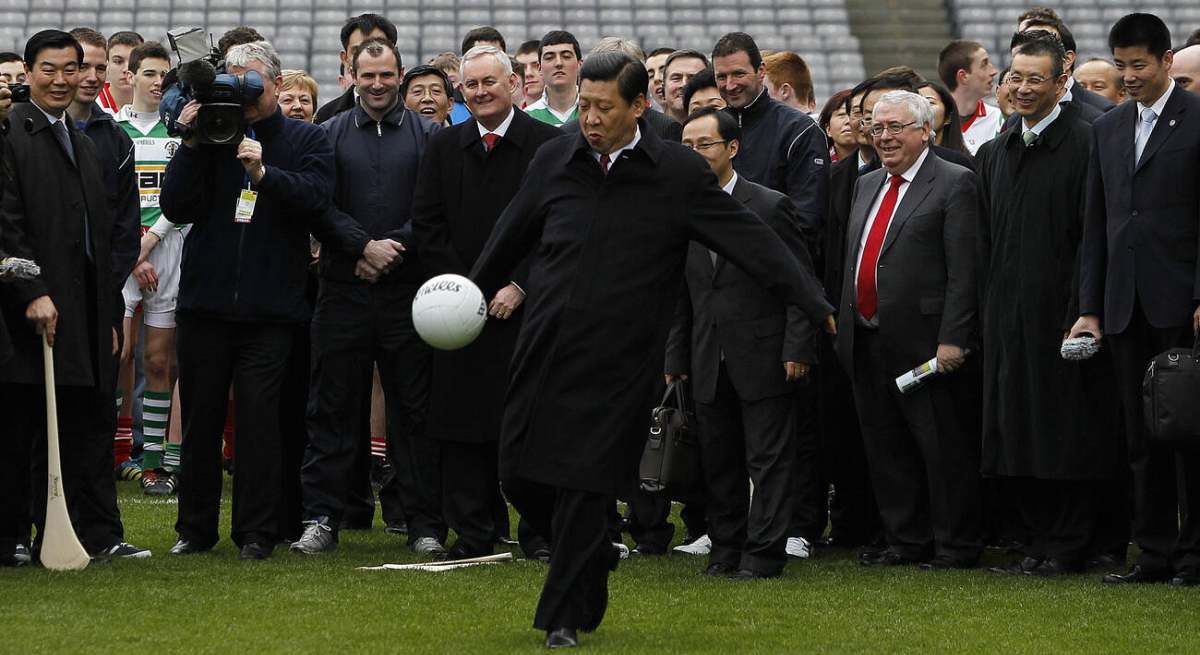 xi-jinping-futbol-alamy.jpg