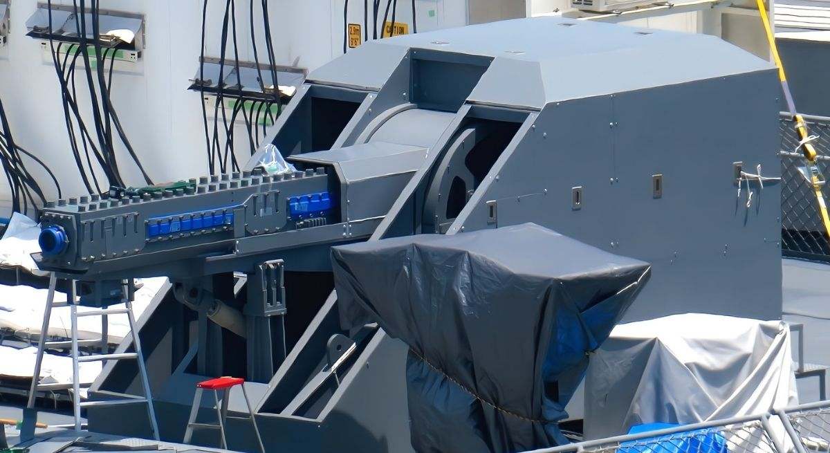 Japón se convierte en el nuevo rey de los mares: así es su revolucionario cañón electromagnético