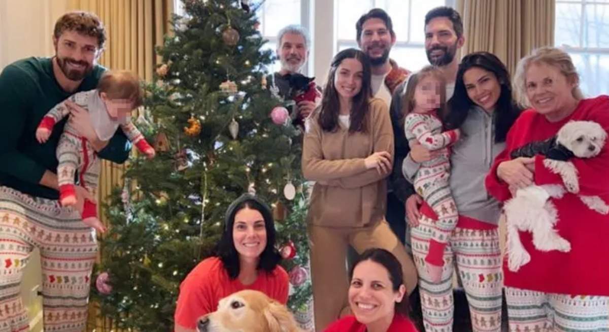 ana-armas-familia-novio-1200.jpg
