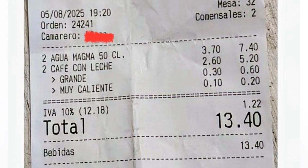 Pide la cuenta en un bar y las redes sociales no dan crédito a lo que trae el camarero en el ticket: "La primera vez que lo veo"