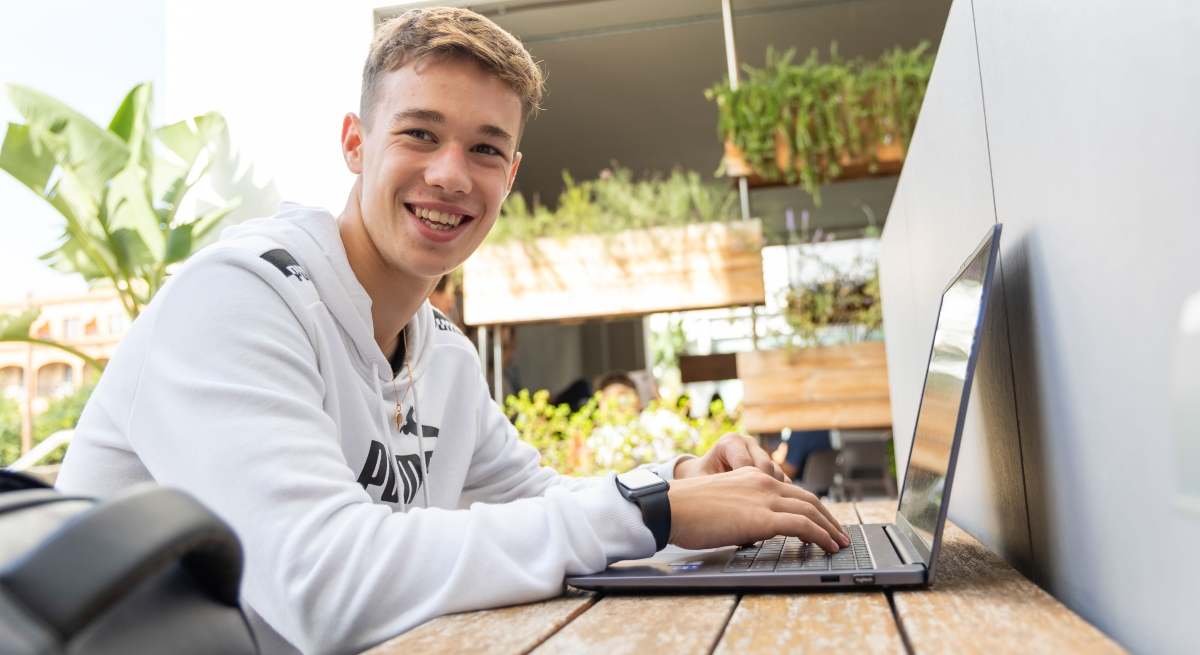 Solo-el-25-de-los-adolescentes-escoge-sus-estudios-acorde-a-sus-preferencias-vocacionales.jpg
