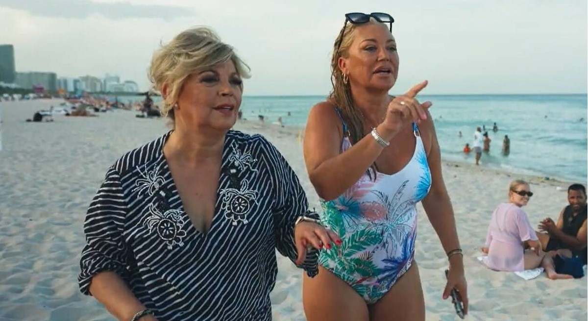 Belén Esteban con Terelu Campos en la promoción de Sálvese quien pueda 