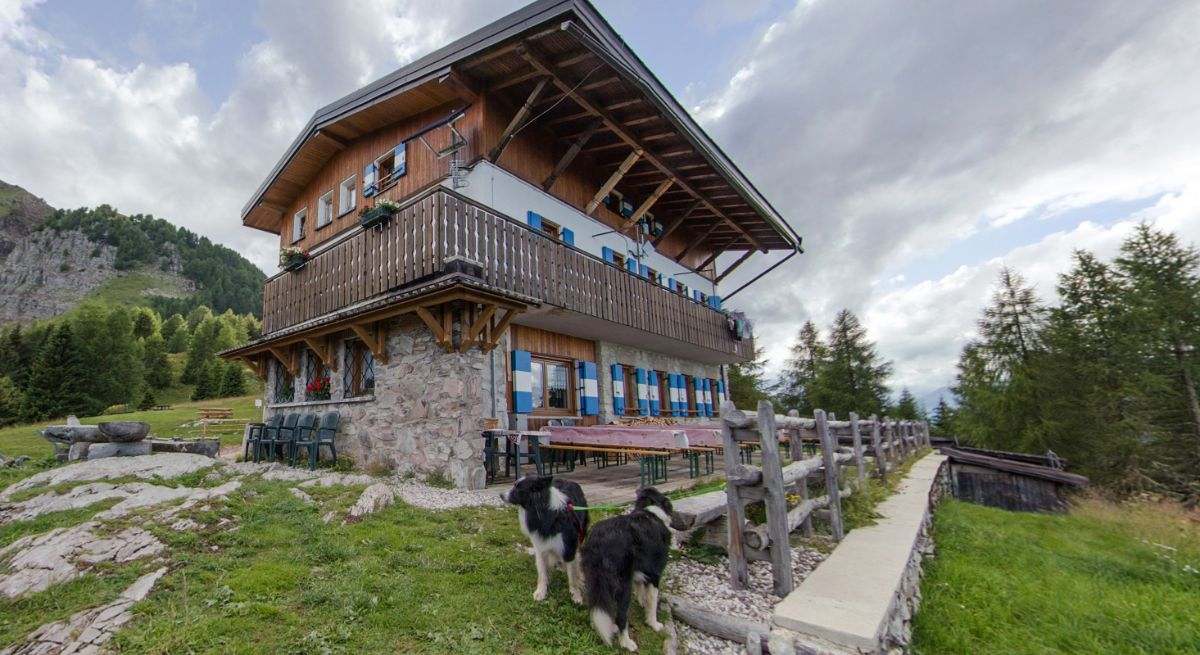 Rifugio Peller, en los Alpes italianos. / Foto: Google Maps