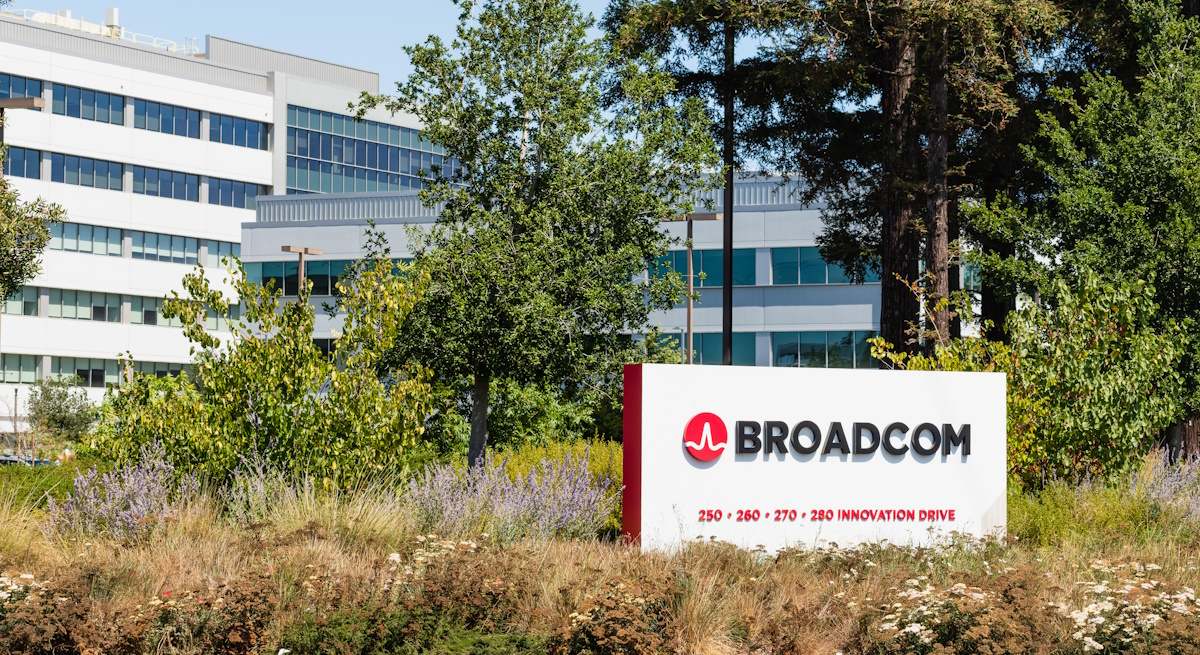 broadcom-puerta-istock.jpg