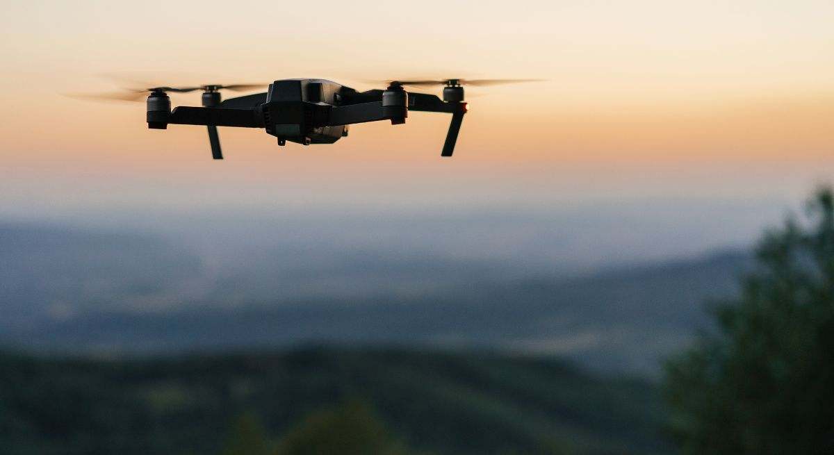 Dron volando