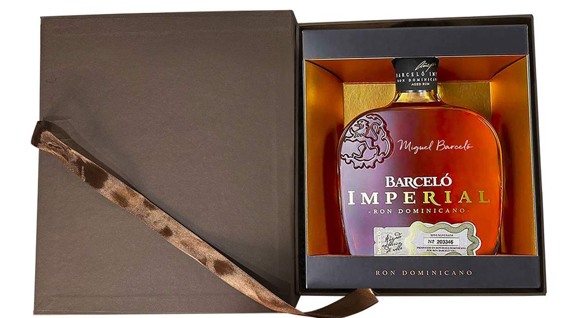 Kit-edicion-limitada-Barcelo-Imperial-Dia-del-Padre--1200.jpg
