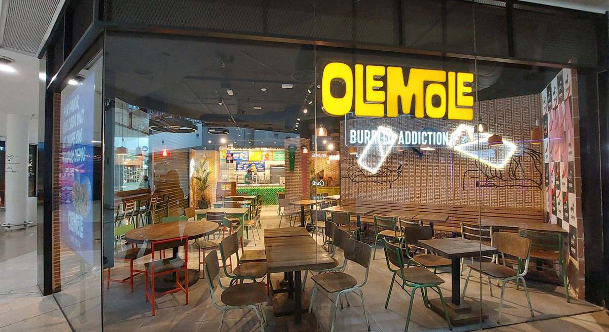 Olemole3-1.jpg