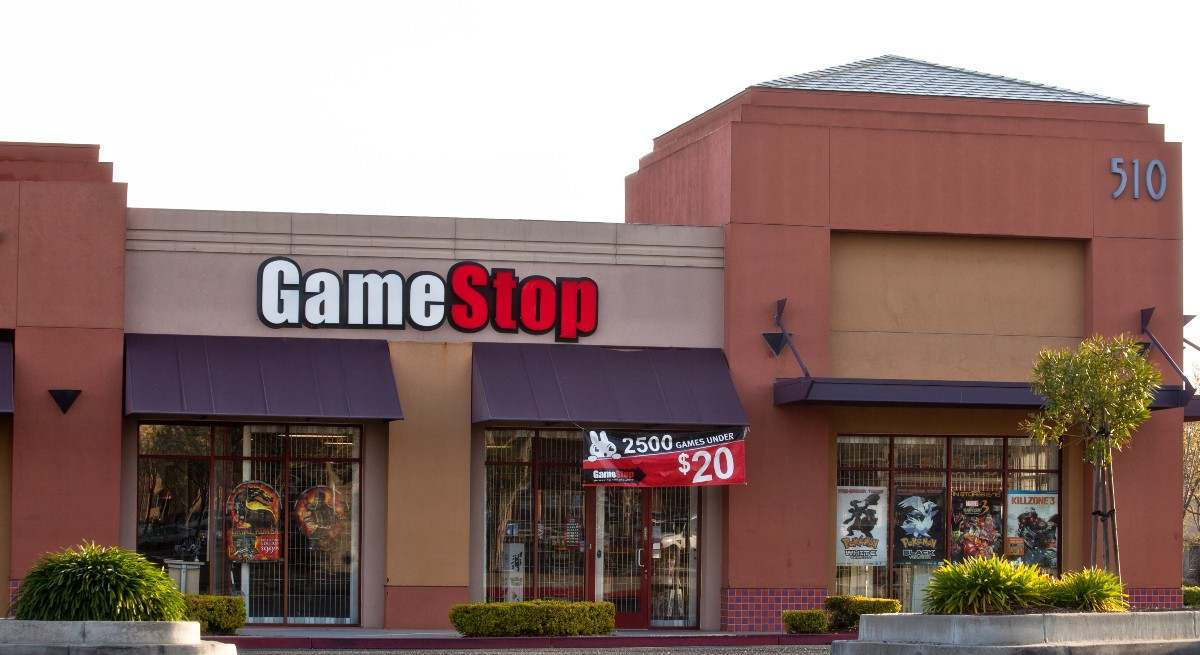 gamestop-istock-1200.jpg