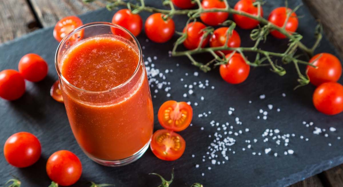 zumo-de-tomate-canva